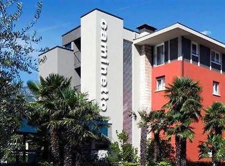 Albergo Al Caminetto Torbole Sul Garda Exterior foto